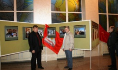 Выставка фоторабот «Помоги Донбассу!» и акция по сбору средств для жителей Новороссии в Раменском (02.02.2015)