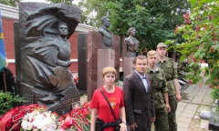 Подольские коммунисты и комсомольцы помнят Великих людей (02.08.2015)