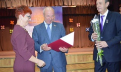 Михаил Леонтьев поздравил Губернский профессиональный колледж с 85-летием (09.10.2015)