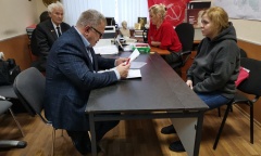 Руководитель фракции КПРФ в Мособлдуме Александр Наумов провёл приём граждан в Ленинском городском округе (28.11.2022)