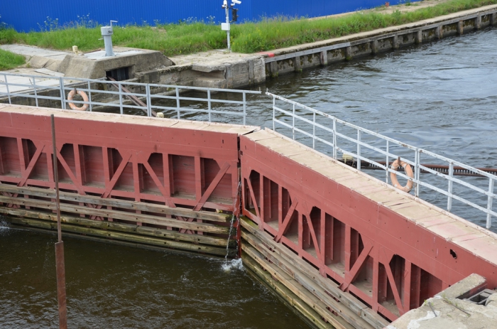 Алексей Русских осмотрел реконструкцию гидроузла на реке Оке  в Луховицком районе