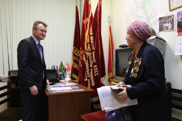 Депутат Василий Мельников провел встречу с жителями Пушкино