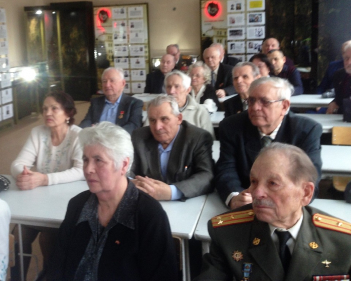 Ветераны войны, труда и военной службы посетили школьный музей Воинской славы