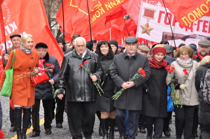 Подмосковные коммунисты почтили память И.В. Сталина