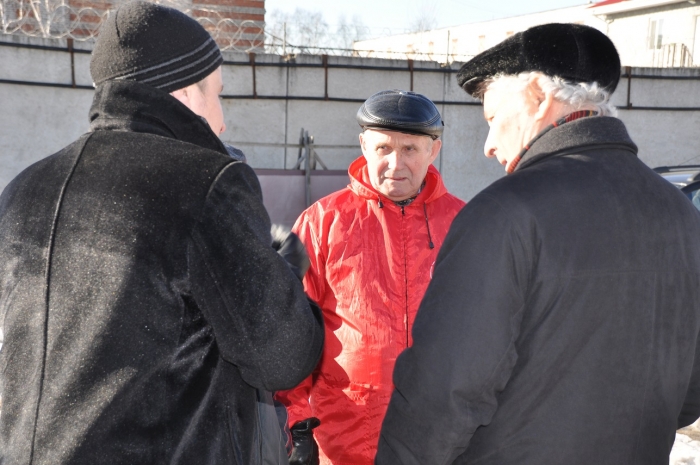 КПРФ отправила гуманитарный конвой голодающим шахтерам Ростовской области