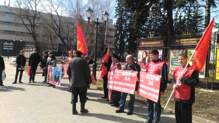 Сергиев Посад про цены: "Сталин - снижал. Медведев - повышает"