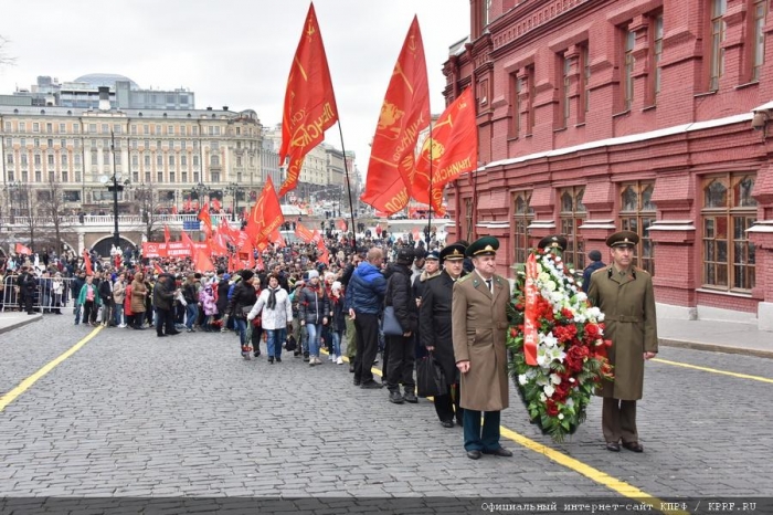 Г.А. Зюганов: Мир будет уверенно смотреть вперед, если пойдет по пути Ленина