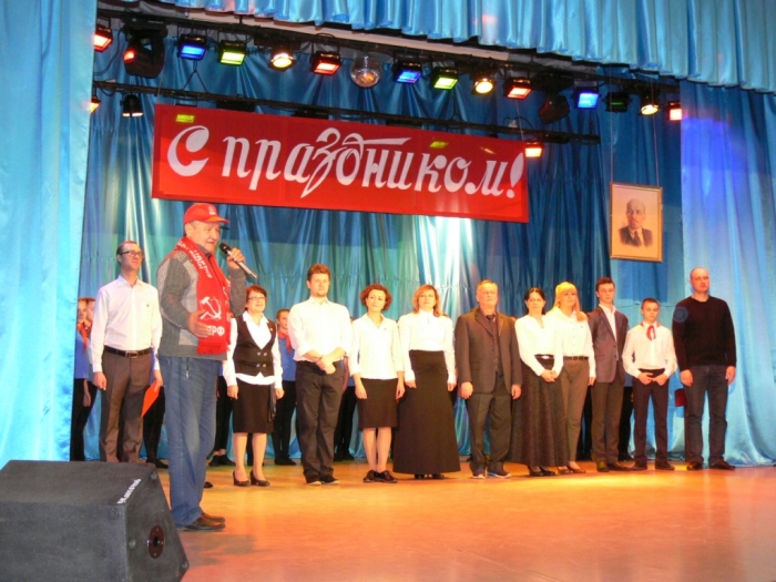 В Серпухове состоялся концерт, посвящённый Дню рождения комсомола