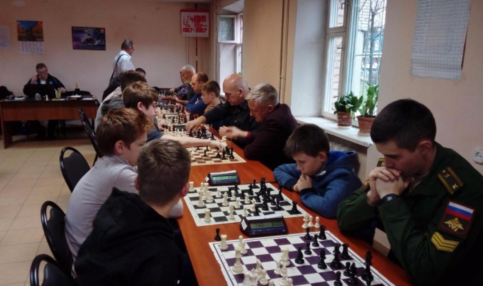 В Серпухове прошел шахматный турнир, посвящённый 100-летию Великого Октября