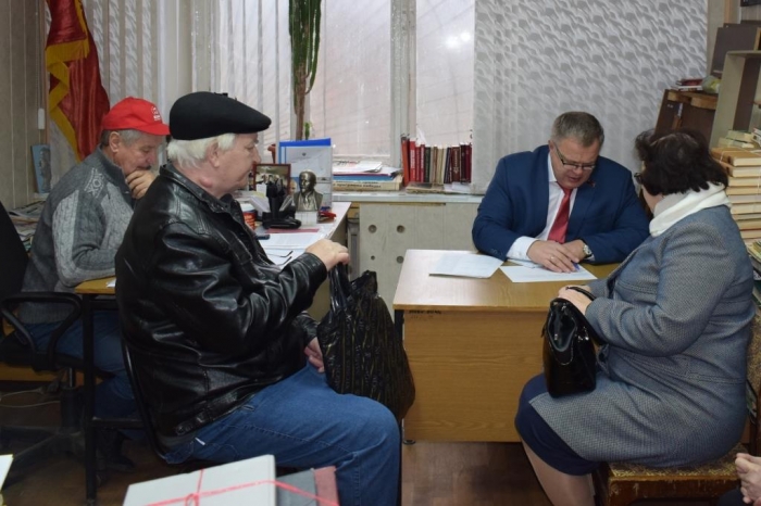 Депутат Мособлдумы  Александр Наумов провел прием жителей в Серпуховском муниципальном районе
