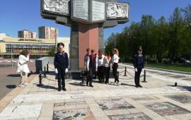 В подмосковном Подольске прошла пионерская линейка, посвященная Дню Победы