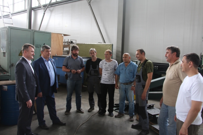 Кандидат в Губернаторы Подмосковья от КПРФ К.Н. Черемисов посетил предприятие «Тритон»