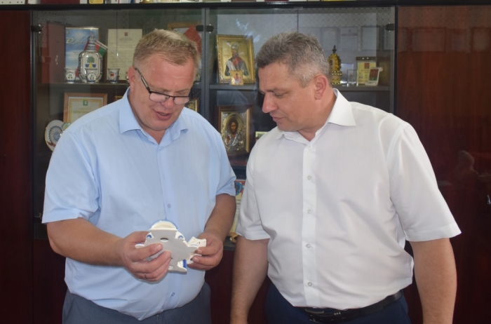 Депутат-коммунист Александр Наумов поздравил талдомчан с Днем города