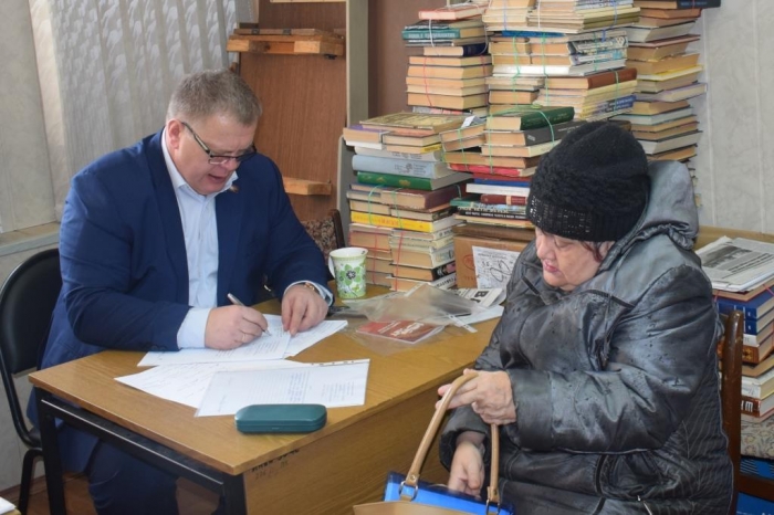 Депутат Александр Наумов провёл приём граждан в Ленинском районе и в г.о. Серпухов