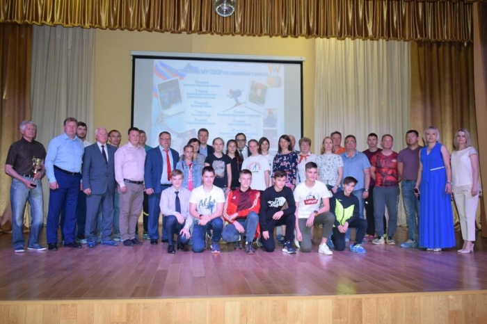 Александр Наумов поздравил с победами лыжников Подольска