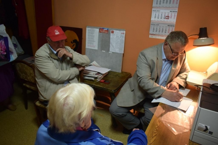 Депутат-коммунист Александр Наумов провел прием граждан в Пущино