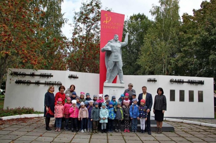 Коммунисты Воскресенска провели тематическое занятие в детском саду