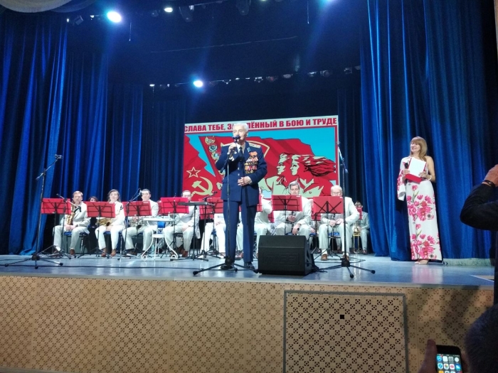 Молодые коммунисты Балашихи посетили праздничный концерт в Щёлково