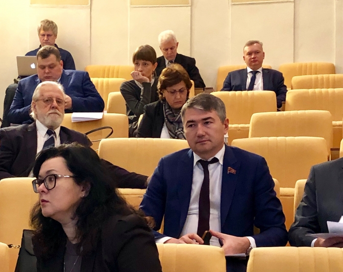 Дмитрий Кононенко принял участие в Парламентских слушаниях