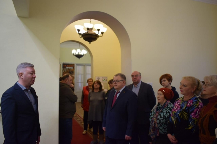 Александр Наумов в день памяти В.И. Ленина посетил Горки Ленинские 