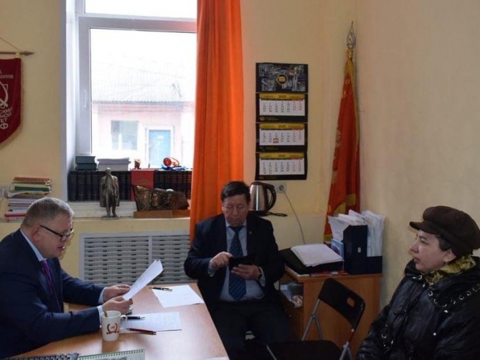 Депутат-коммунист Александр Наумов провёл приём граждан в Кашире