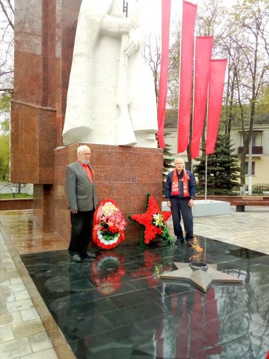 МК КПРФ приняло активное участие во Всероссийской акции под эгидой КПРФ «Ленин. Сталин. Победа» и отпраздновало День Победы на местах
