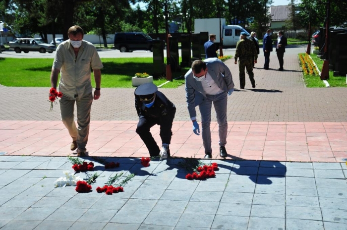 Озёрские коммунисты чтут память о павших в годы Великой Отечественной войны