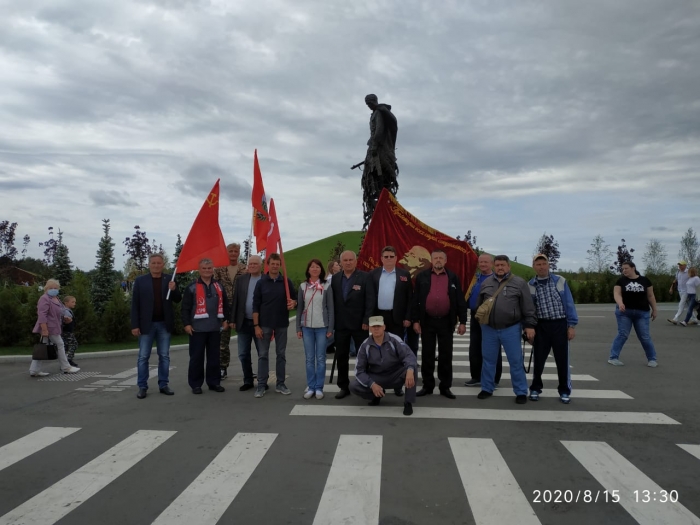 В Одинцово коммунисты провели автопробег под лозунгом «За справедливую народную власть!»