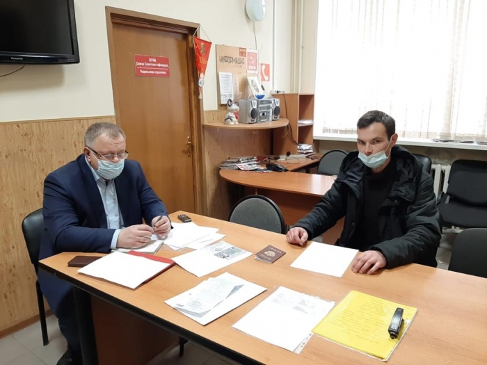 Депутат-коммунист Александр Наумов провёл прием граждан в Подольске
