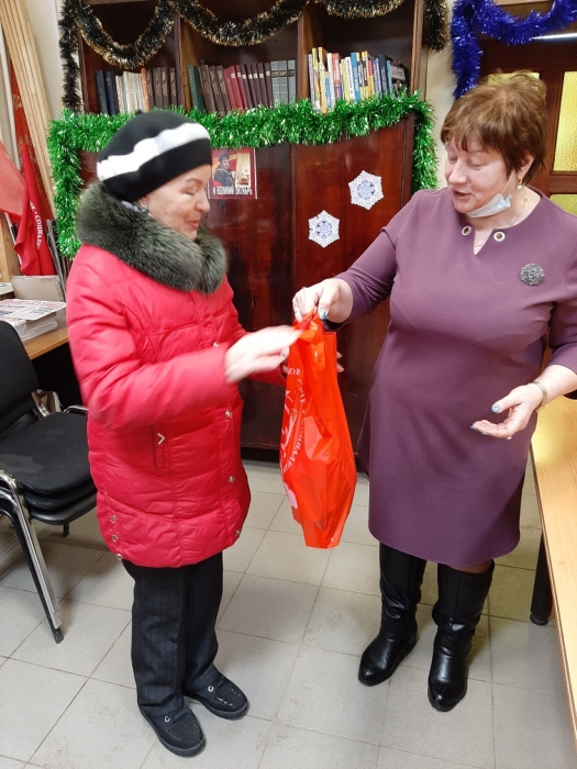 Подольский ГК КПРФ поздравил жителей округа с наступающим Новым годом