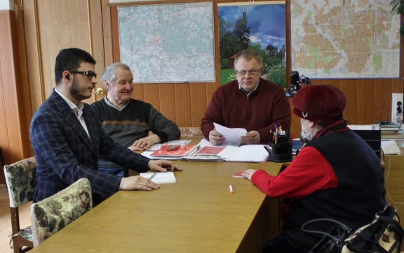 Депутат-коммунист Александр Наумов провёл приём жителей в Серпухове