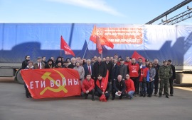 Коммунисты отправили юбилейный 30-ый гуманитарный конвой в Новороссию