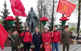 Коммунисты люберецкого отделения празднуют день Победы!