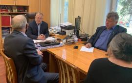 Депутаты-коммунисты Александр Наумов и Олег Емельянов провели приём граждан в Раменском