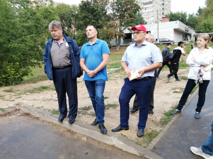 Депутаты встретились с жителями Котельников