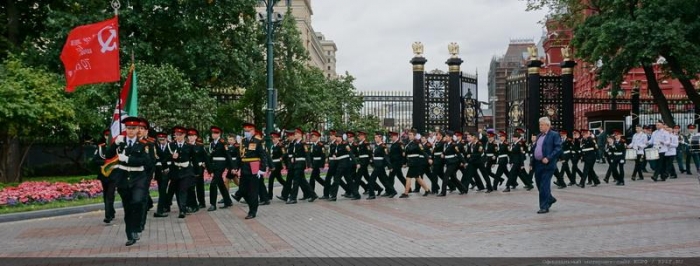 В Москве коммунисты во главе с Г.А. Зюгановым отметили День Победы над милитаристской Японией и окончания Второй мировой войны