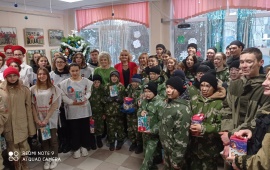 В Щелково поздравили сборный отряд юнармейцев