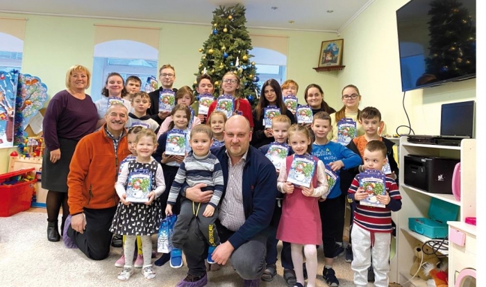 Сергей Стрельцов посетил Детский социально-реабилитационный центр при Троицком храме г. Коломна