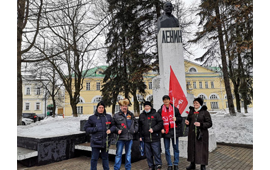 Сергиево-Посадские коммунисты почтили память воинов