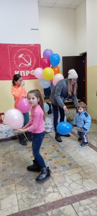 Воскресенский ГК КПРФ провел праздничное мероприятие в деревне Берендино