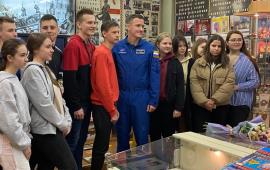 Депутаты Фрязино, организовали встречу в МОУ Лицей г. Фрязино с действующим космонавтом
