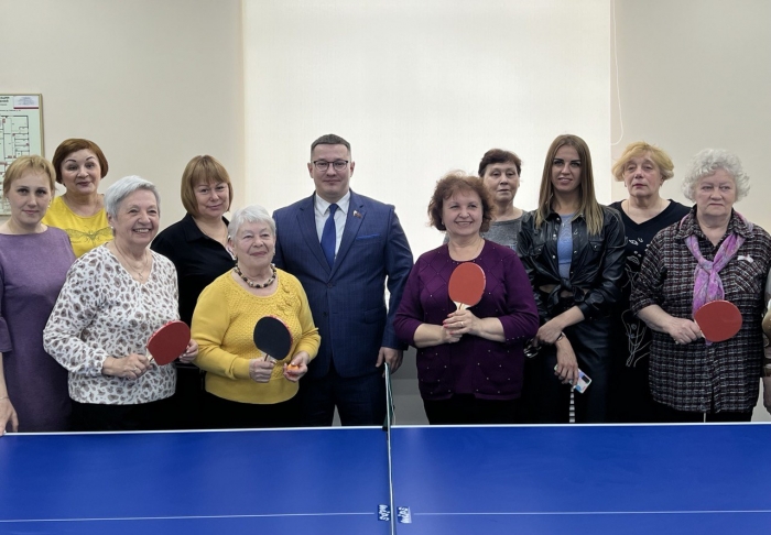Депутат Московской областной Думы Марк Черемисов подарил теннисный стол социально-значимому учреждению Богородского городского округа