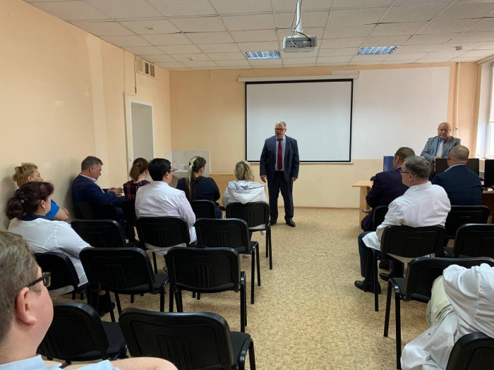 Руководитель фракции КПРФ в Мособлдуме Александр Наумов посетил с рабочим визитом город Озёры