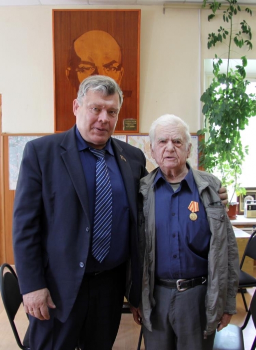 Депутат-коммунист Олег Емельянов провёл приём граждан в городе Серпухов