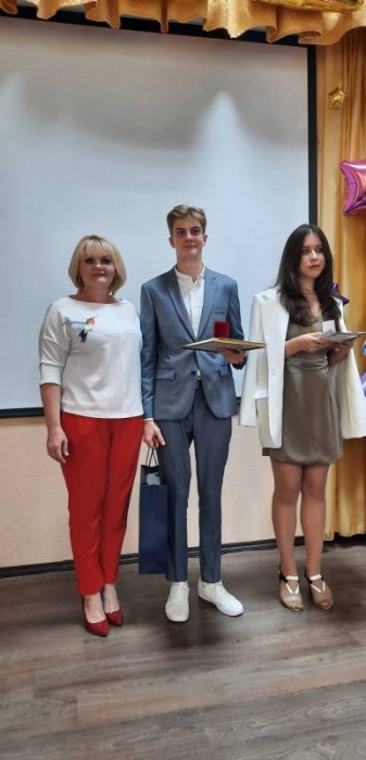 Праздничные мероприятия, посвящённые окончанию школы, в Щёлково