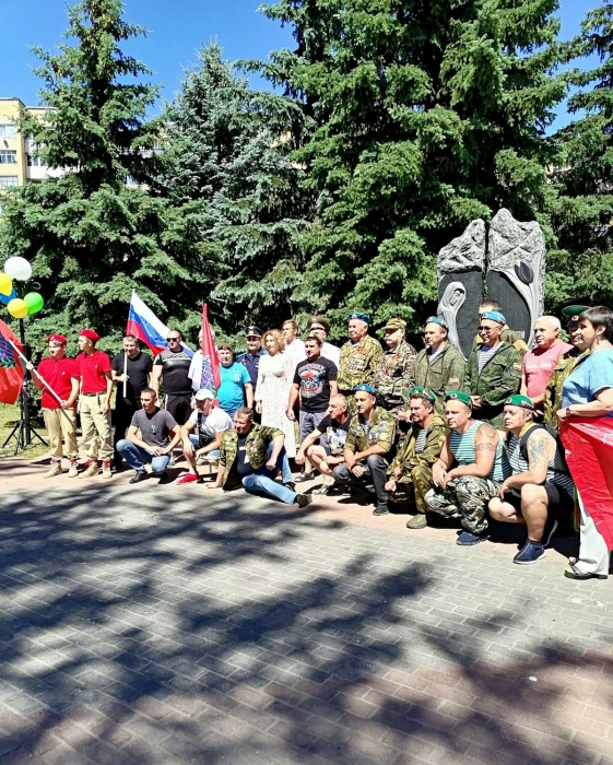 Митинг, посвящённый Дню ветеранов боевых действий, прошёл в Озёрах