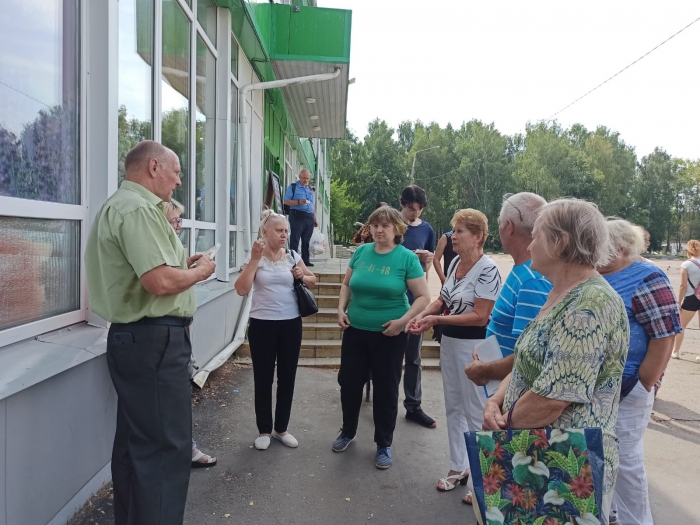 В Дуброво прошла встреча коммунистов с жителями в  поддержку СВО на Украине