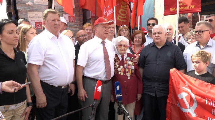 Выступление Г.А. Зюганова на отправке 100-го гуманитарного конвоя на Донбасс