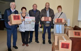 Коммунисты Озёр помогают жителям Донбасса