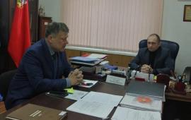 Депутат-коммунист Олег Емельянов посетил с рабочим визитом военных комиссаров в Раменском, Жуковском и Бронницах
